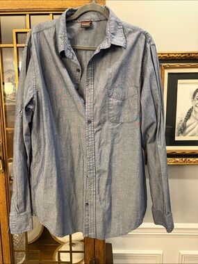 Tony Hawk Men's Light Blue Casual Button-Down Shirt